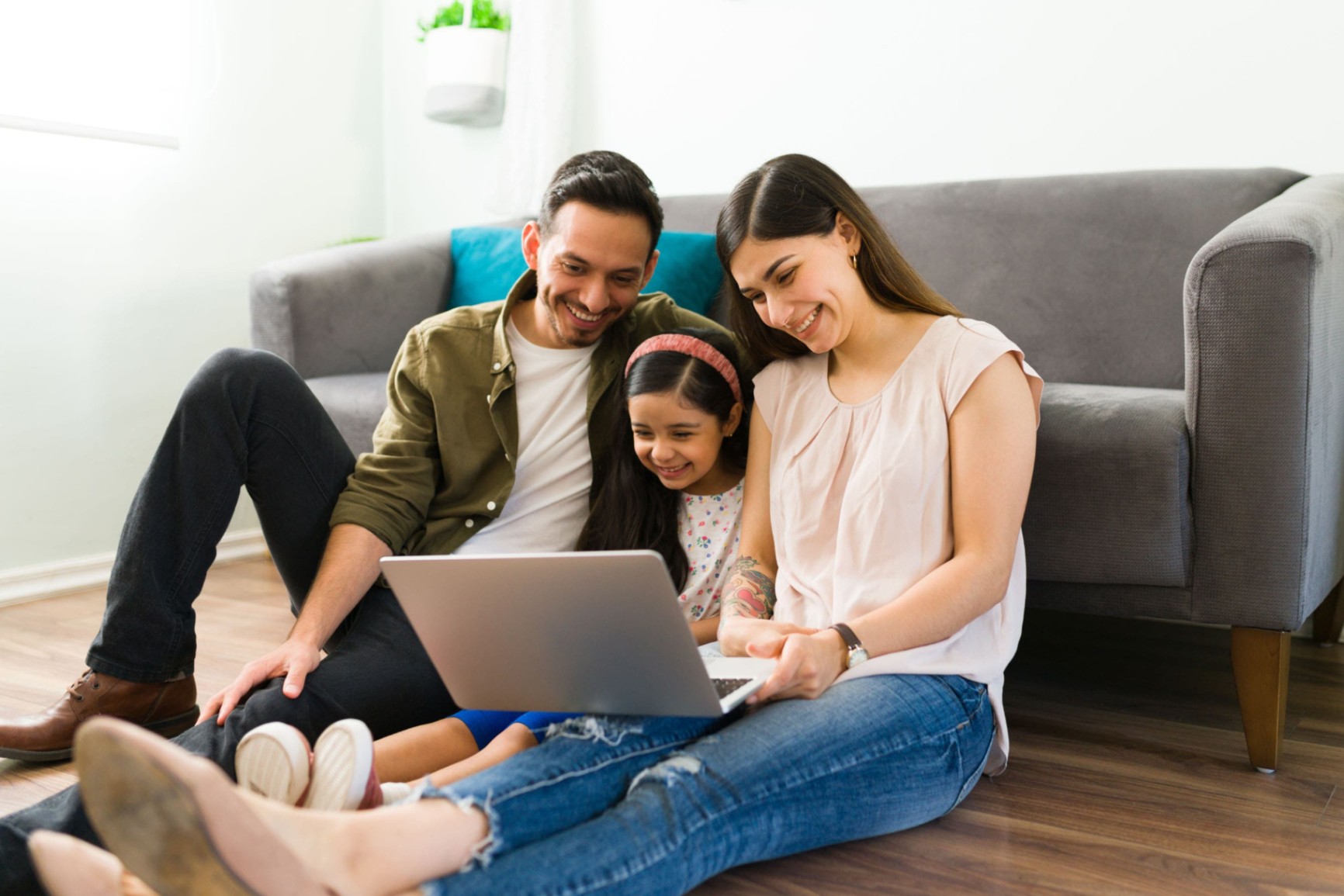 Leading provider of 5G mobile and internet packages tailored for video calls and family connectivity in the UAE